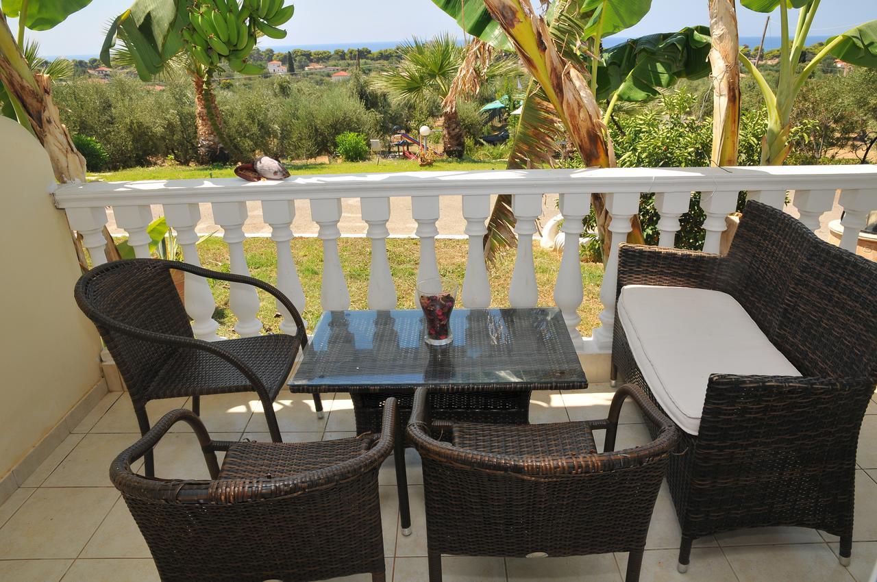 Ionion Star Hotel Tholon Exterior photo